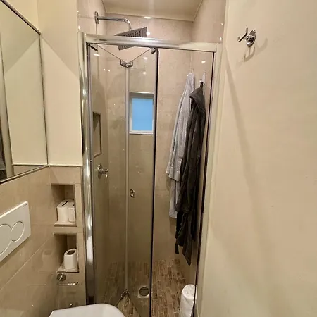 Gb Bed & Breakfast 3*