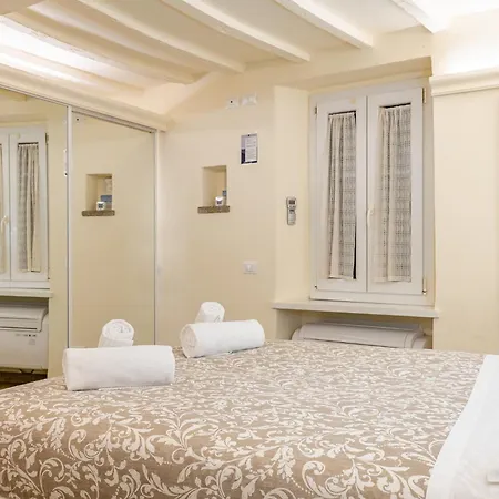 Faenza, Duomo A 2 Passi, Wifi E Ac Bed & Breakfast 3*